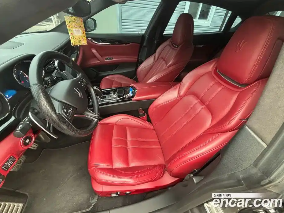 Maserati Quattroporte 2017 3.0 гидро, фото 7