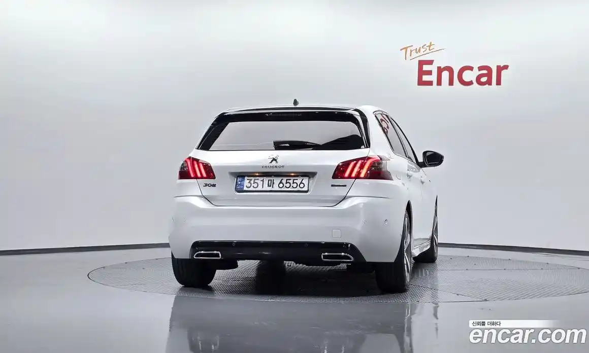 Peugeot 308 2019 1.5 автомат (гидро), фото 3