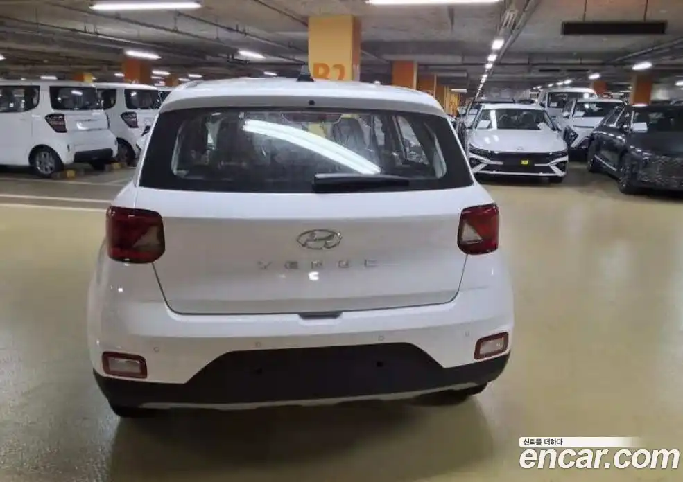 Hyundai Venue 2026 1.6 автомат (гидро), фото 3