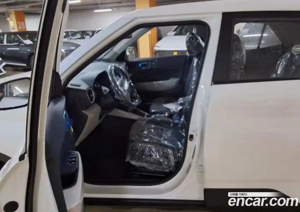Hyundai Venue 2026 1.6 автомат (гидро), фото 4