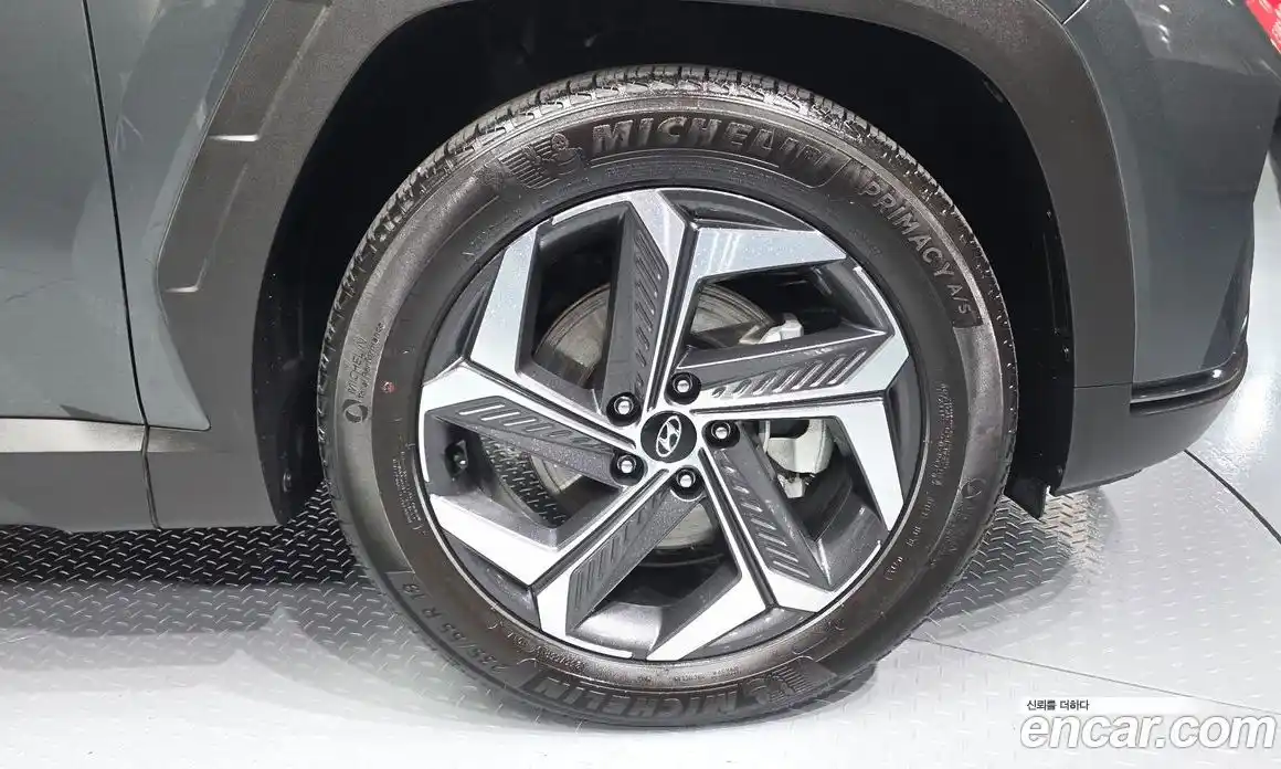 Hyundai Tucson 2022 1.6 автомат (гидро), фото 5