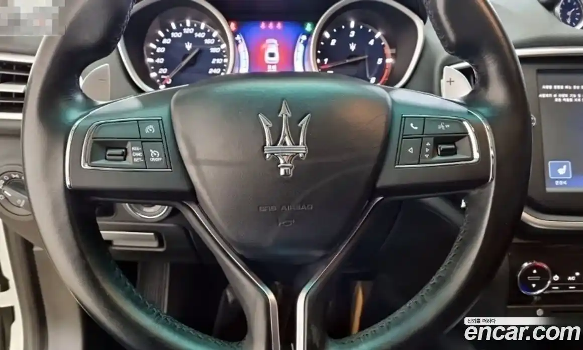 Maserati Ghibli 2014 3.0 гидро, фото 11