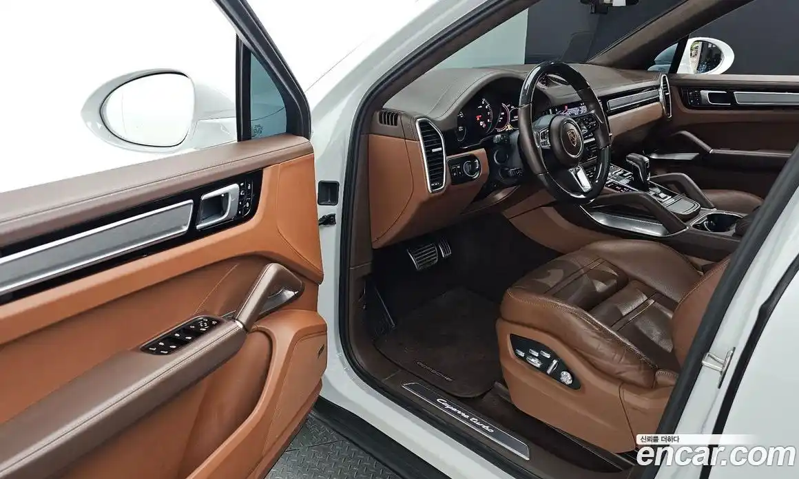 Porsche Cayenne 2020 4.0 автомат (гидро), фото 17