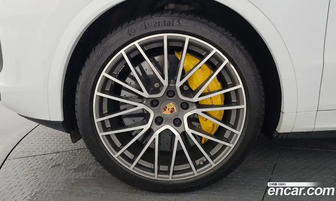 Porsche Cayenne 2020 4.0 автомат (гидро), фото 5