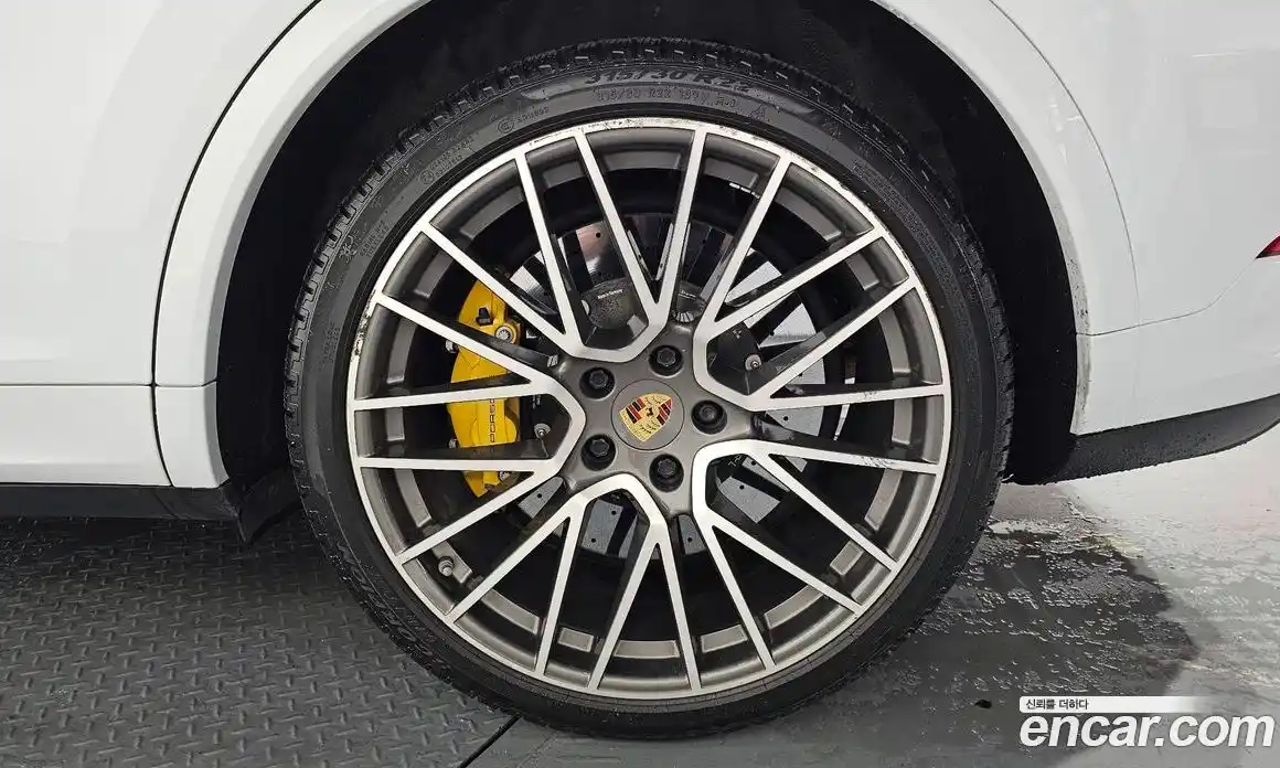 Porsche Cayenne 2020 4.0 автомат (гидро), фото 7