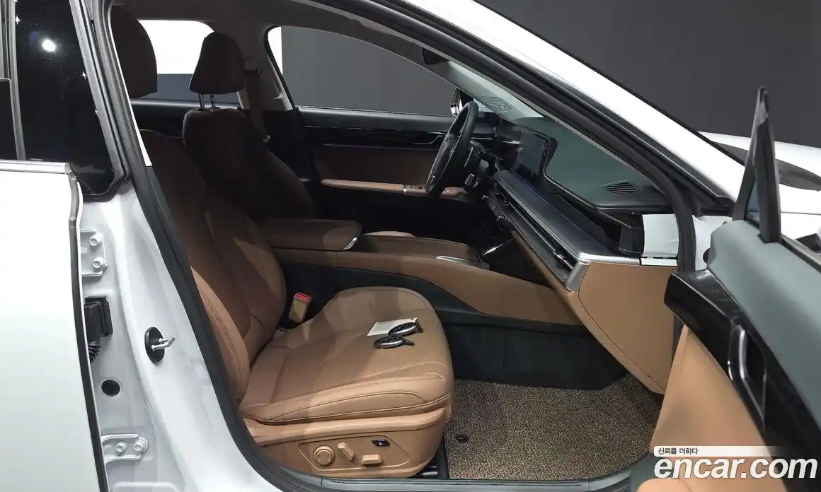 Hyundai Grandeur 2025 2.5 автомат (гидро), фото 13