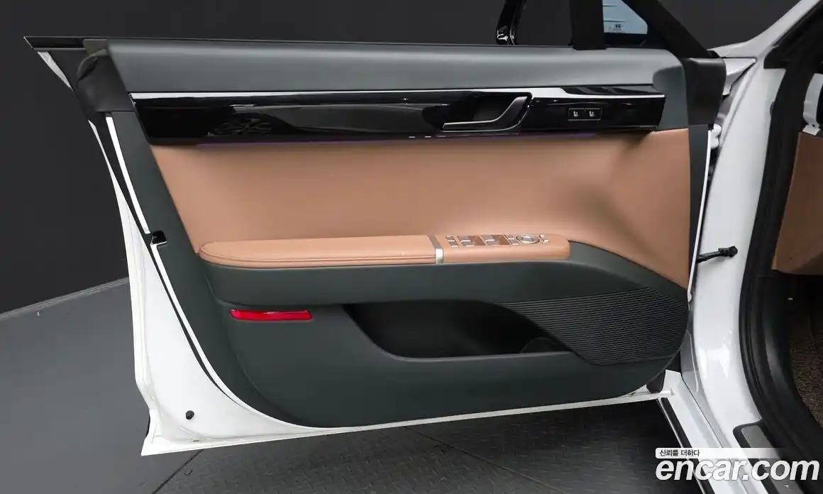 Hyundai Grandeur 2025 2.5 автомат (гидро), фото 14
