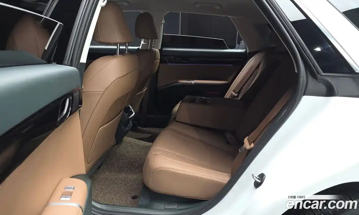 Hyundai Grandeur 2025 2.5 автомат (гидро), фото 18
