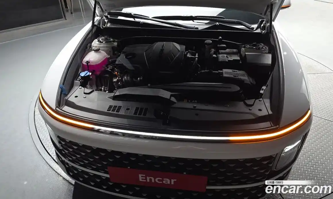 Hyundai Grandeur 2025 2.5 автомат (гидро), фото 6