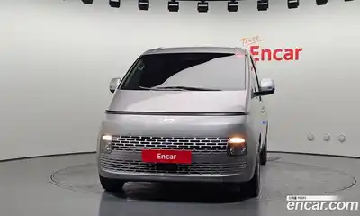 Hyundai Staria 2024 2.2 автомат (гидро), миниатюра 3