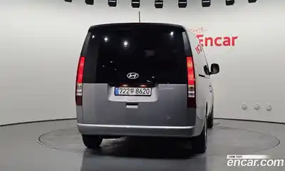 Hyundai Staria 2024 2.2 автомат (гидро), миниатюра 4