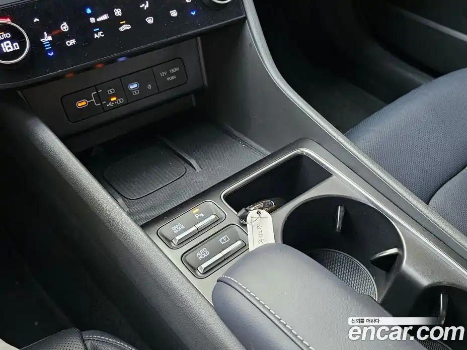 Hyundai Sonata 2024 2.0 автомат (гидро), фото 15