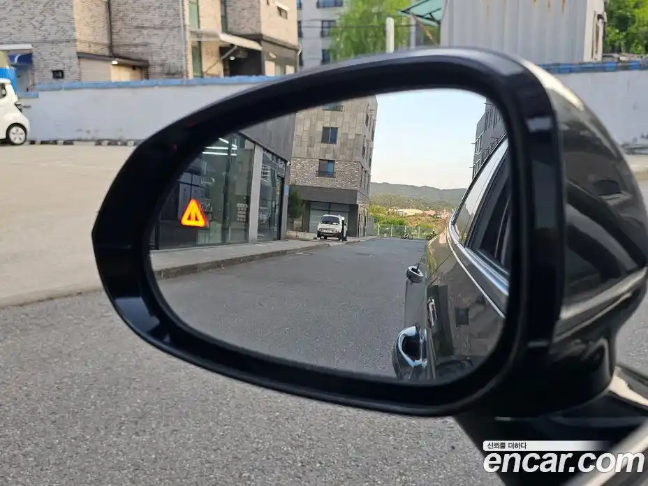 Hyundai Sonata 2024 2.0 автомат (гидро), фото 17