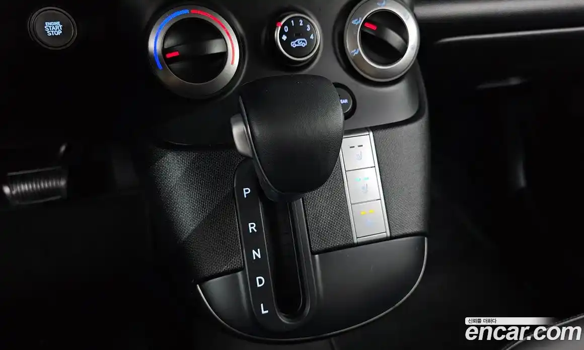 Hyundai Casper 2024 1.0 автомат (гидро), фото 12