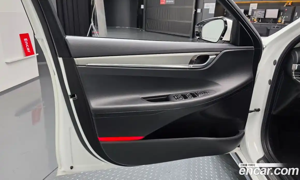 Hyundai Grandeur 2021 2.5 автомат (гидро), фото 13
