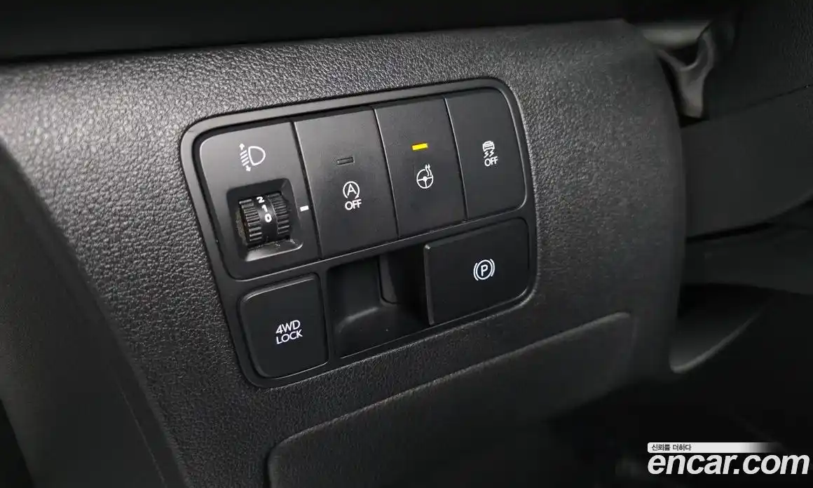 Hyundai Staria 2023 2.2 автомат (гидро), фото 36