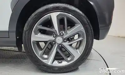 Hyundai Kona 2018 1.6 автомат (гидро), миниатюра 7
