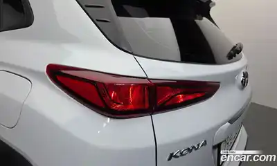 Hyundai Kona 2018 1.6 автомат (гидро), миниатюра 9