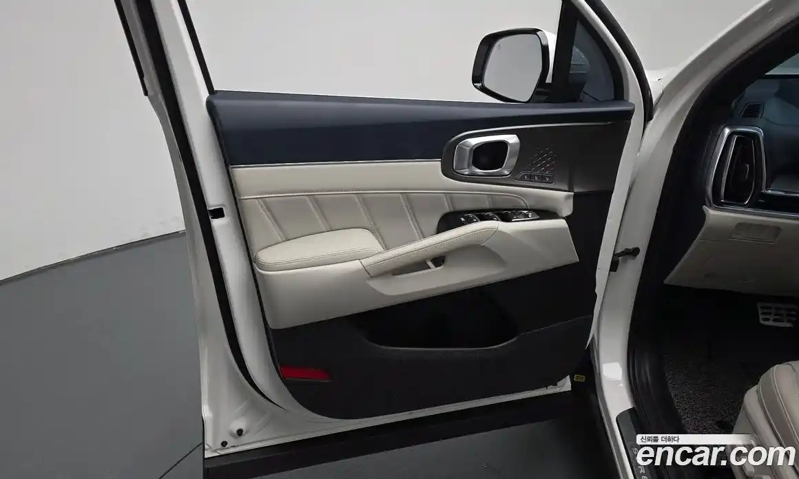 Kia Sorento 2025 1.6 автомат (гидро), фото 13