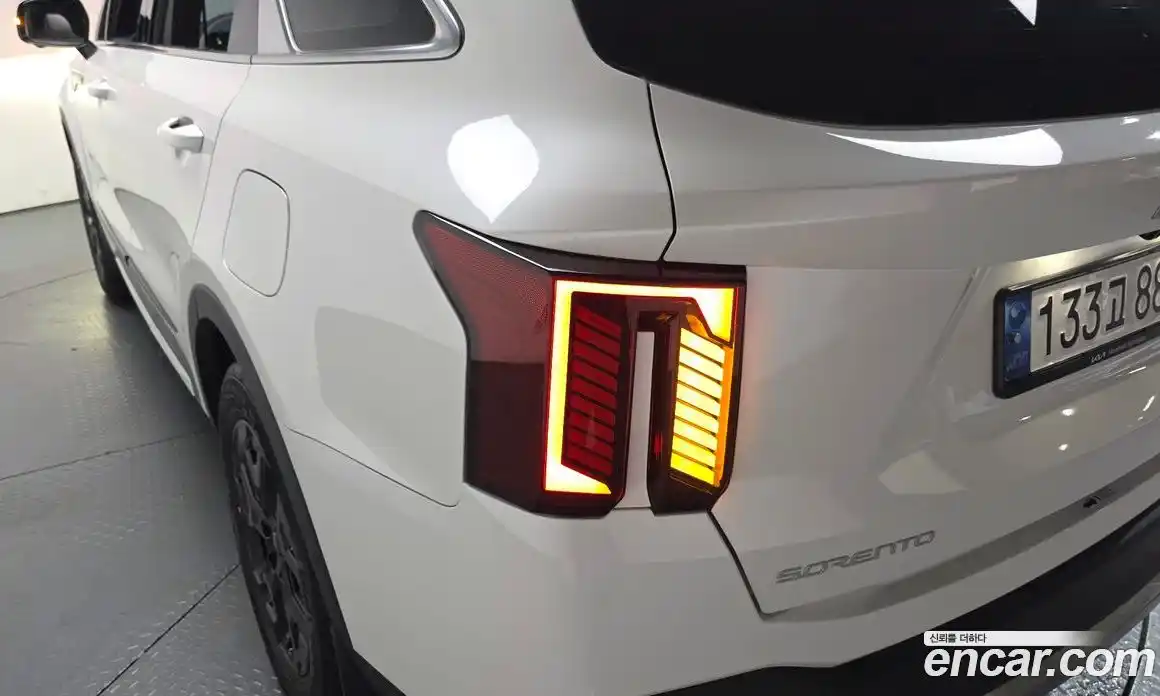 Kia Sorento 2025 1.6 автомат (гидро), фото 8
