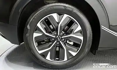 Kia EV6 2022 автомат (гидро), миниатюра 5
