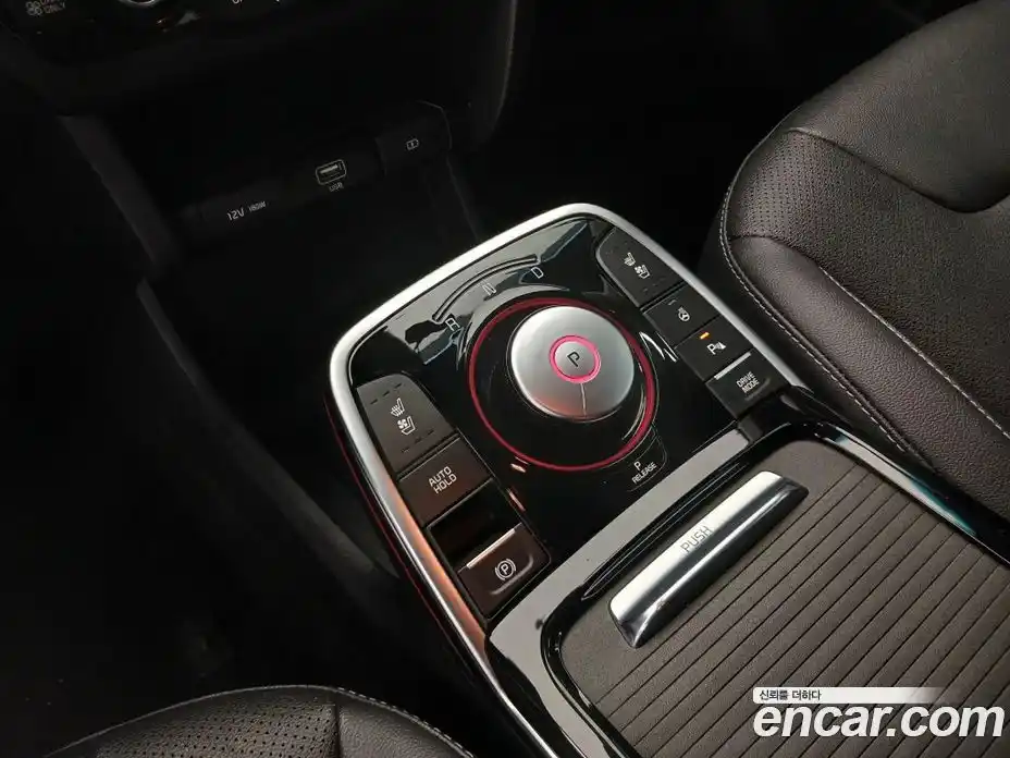 Kia Niro 2022 автомат (гидро), фото 13