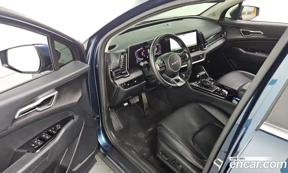 Kia Sportage 2024 2.0 автомат (гидро), фото 13