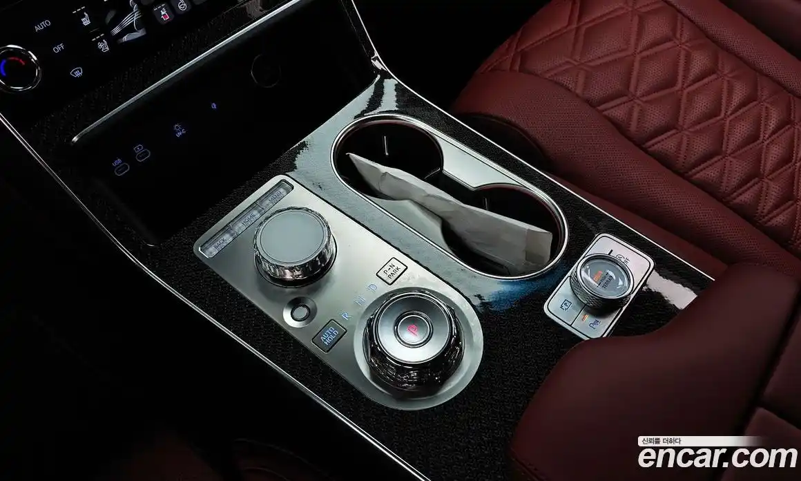 Genesis GV80 2024 2.5 автомат (гидро), фото 12