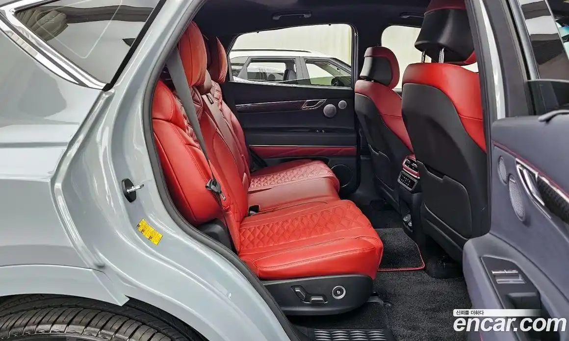 Genesis GV80 2024 2.5 автомат (гидро), фото 18