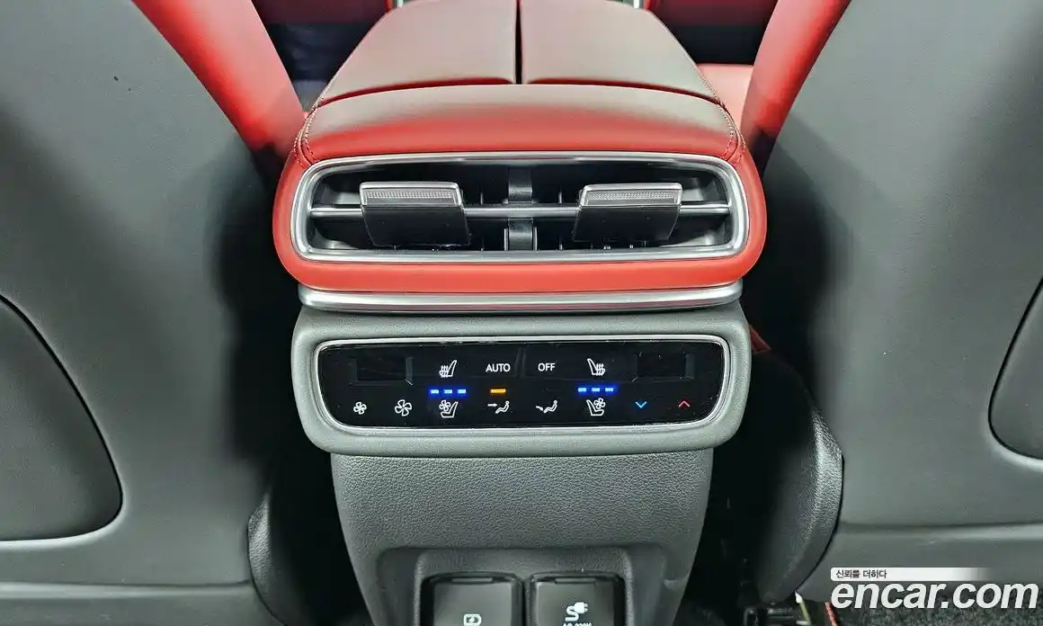 Genesis GV80 2024 2.5 автомат (гидро), фото 25