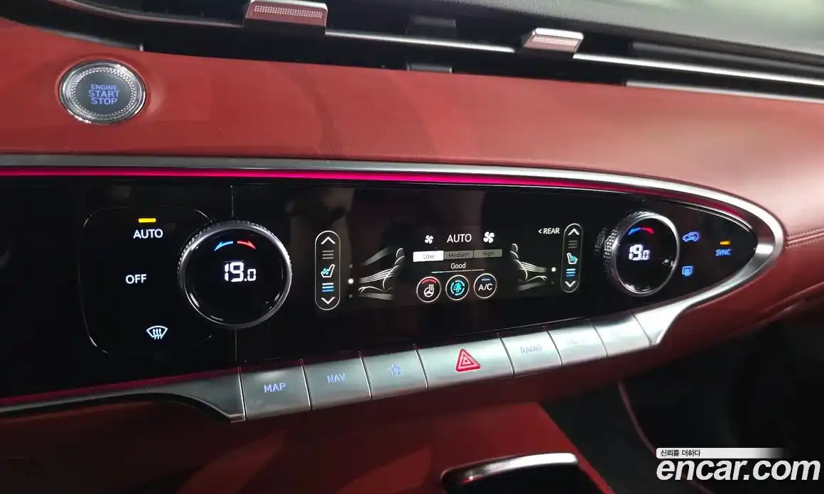 Genesis GV70 2021 2.5 автомат (гидро), фото 22