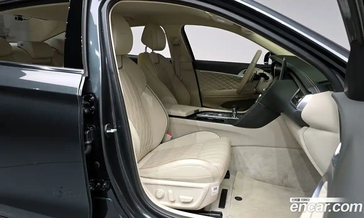 Genesis G70 2019 2.2 автомат (гидро), фото 16