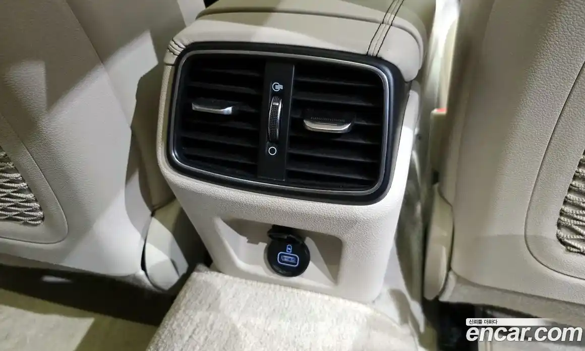 Genesis G70 2019 2.2 автомат (гидро), фото 31