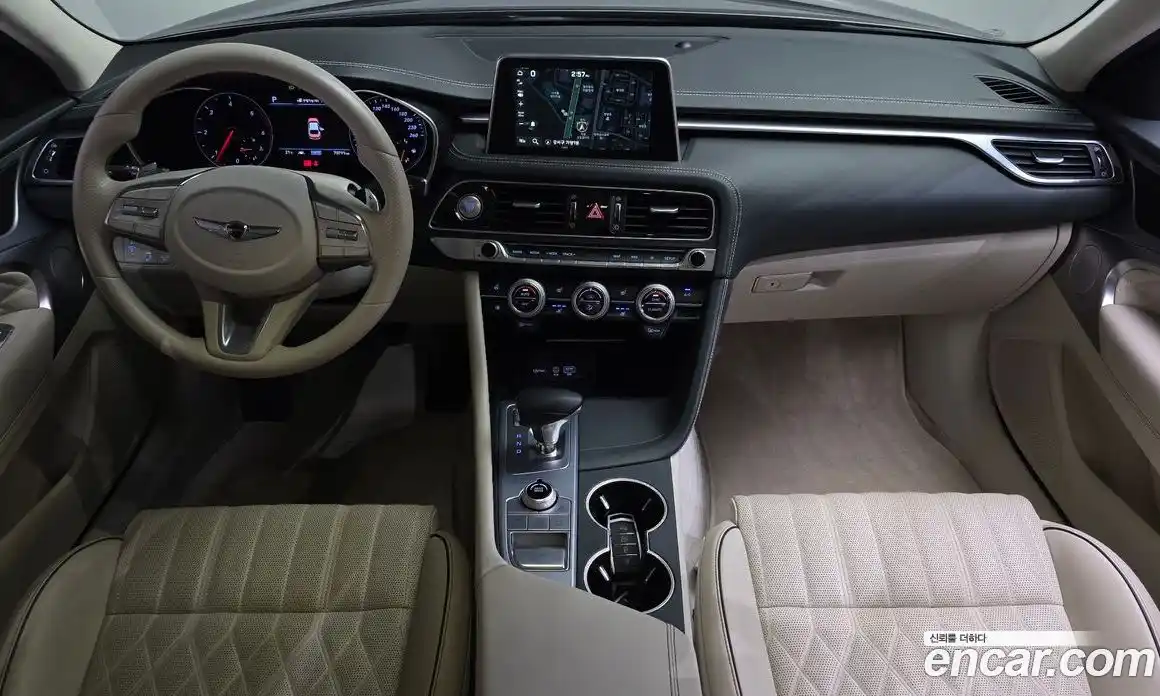 Genesis G70 2019 2.2 автомат (гидро), фото 9