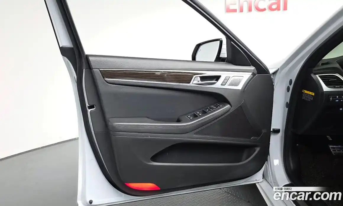 Genesis G80 2018 3.3 автомат (гидро), фото 13