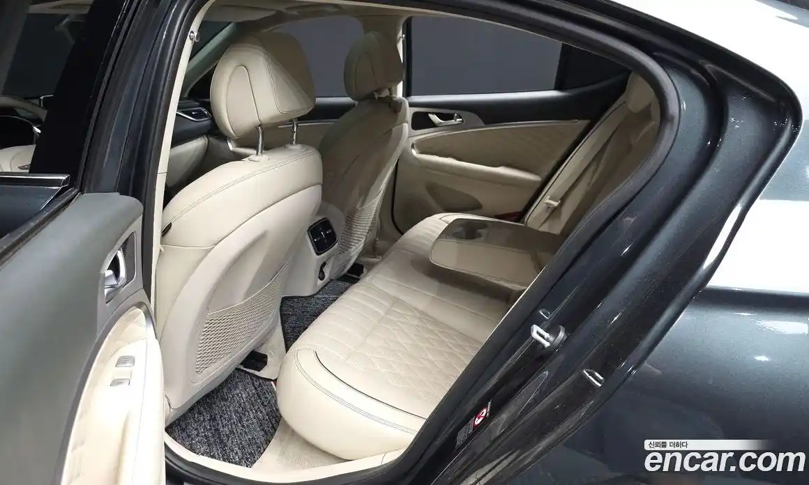 Genesis G70 2018 3.3 автомат (гидро), фото 16