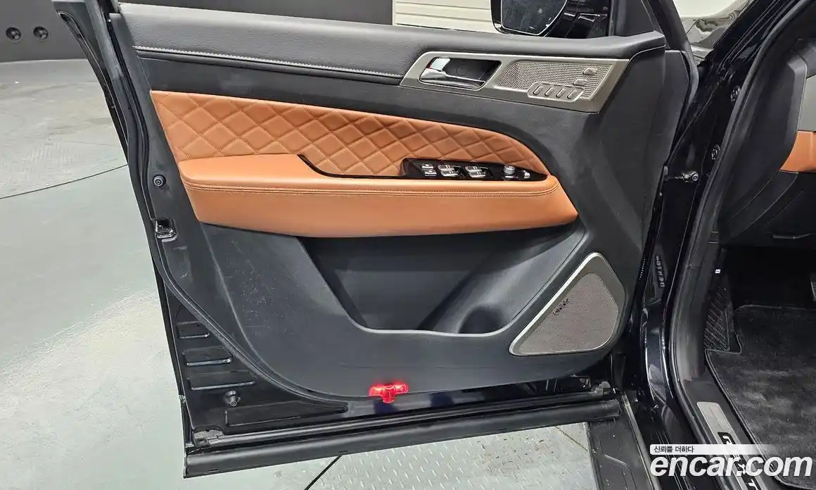 SsangYong Rexton 2018 2.2 автомат (гидро), фото 14