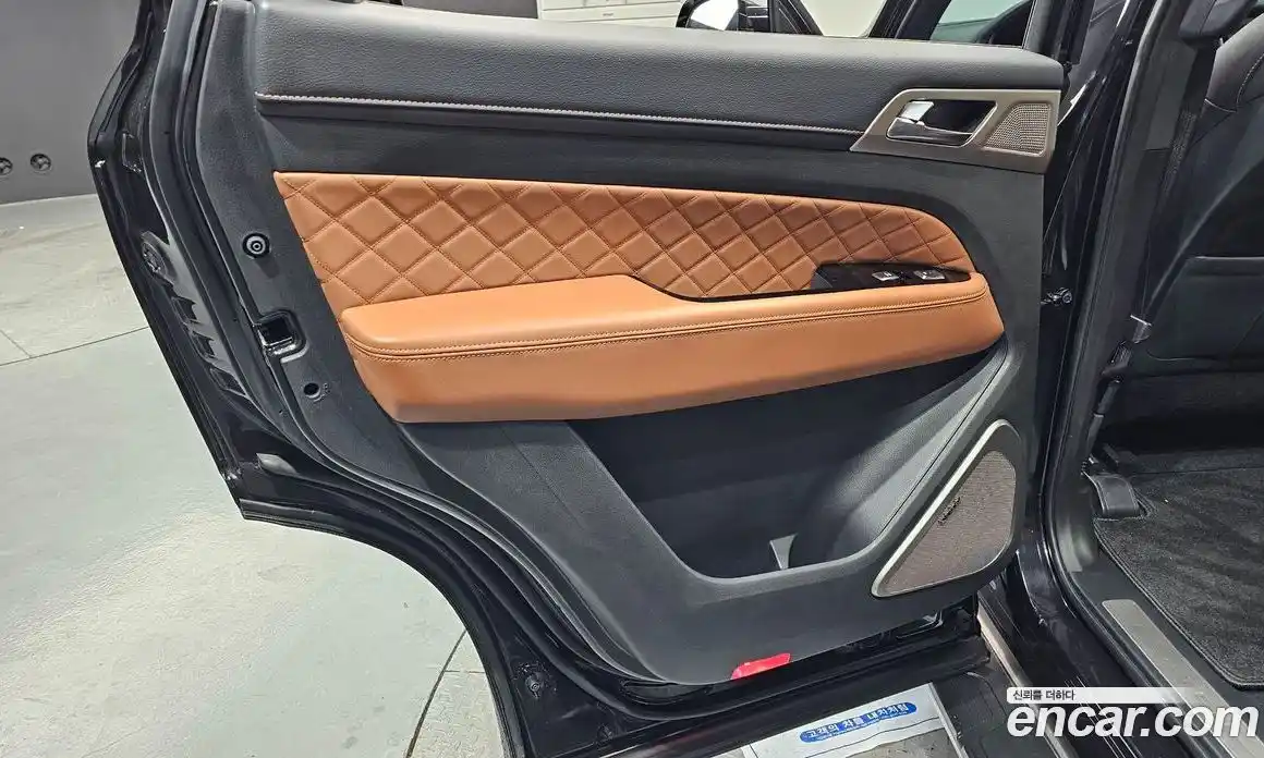 SsangYong Rexton 2018 2.2 автомат (гидро), фото 15