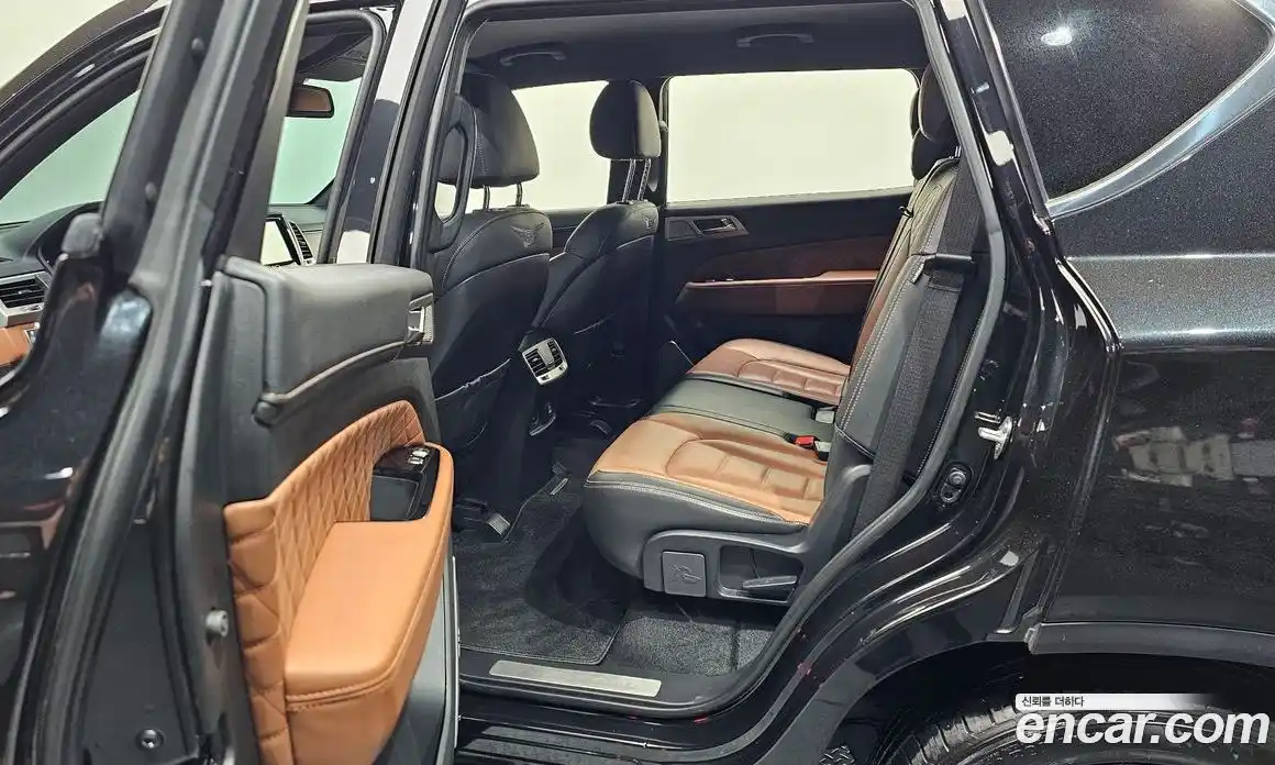 SsangYong Rexton 2018 2.2 автомат (гидро), фото 16
