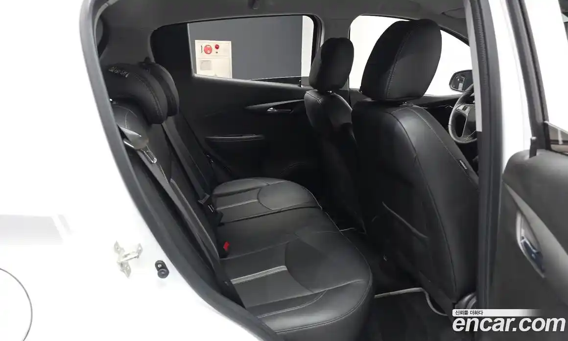 Chevrolet Spark 2021 1.0 автомат (гидро), фото 18