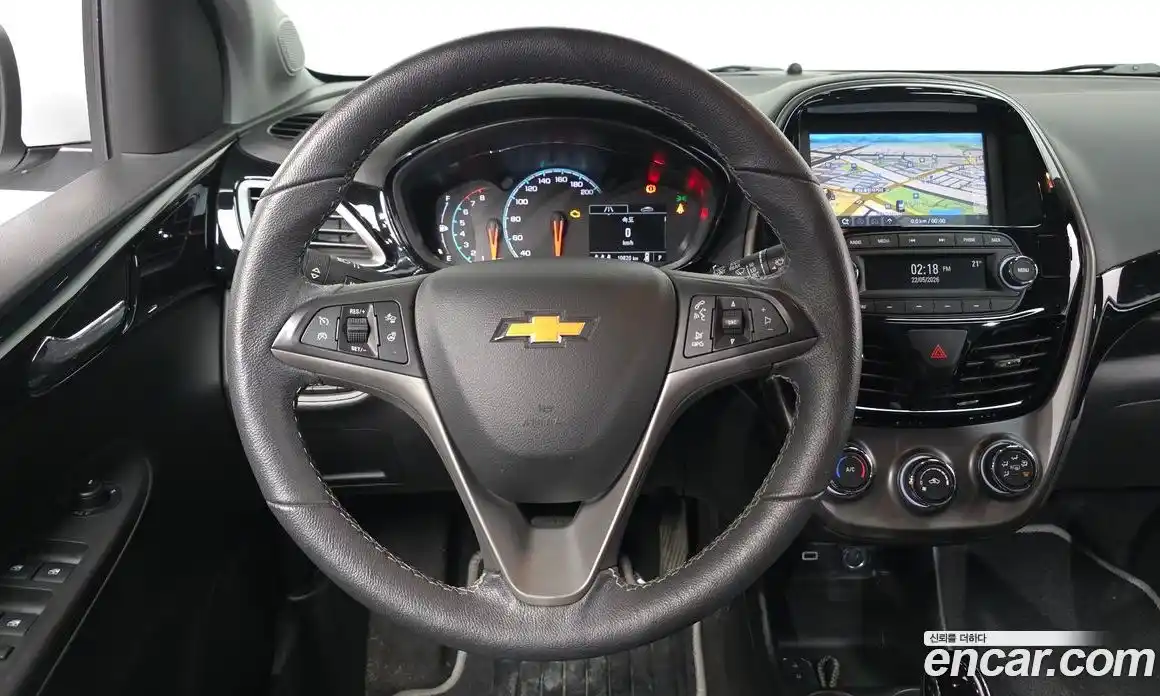Chevrolet Spark 2021 1.0 автомат (гидро), фото 19