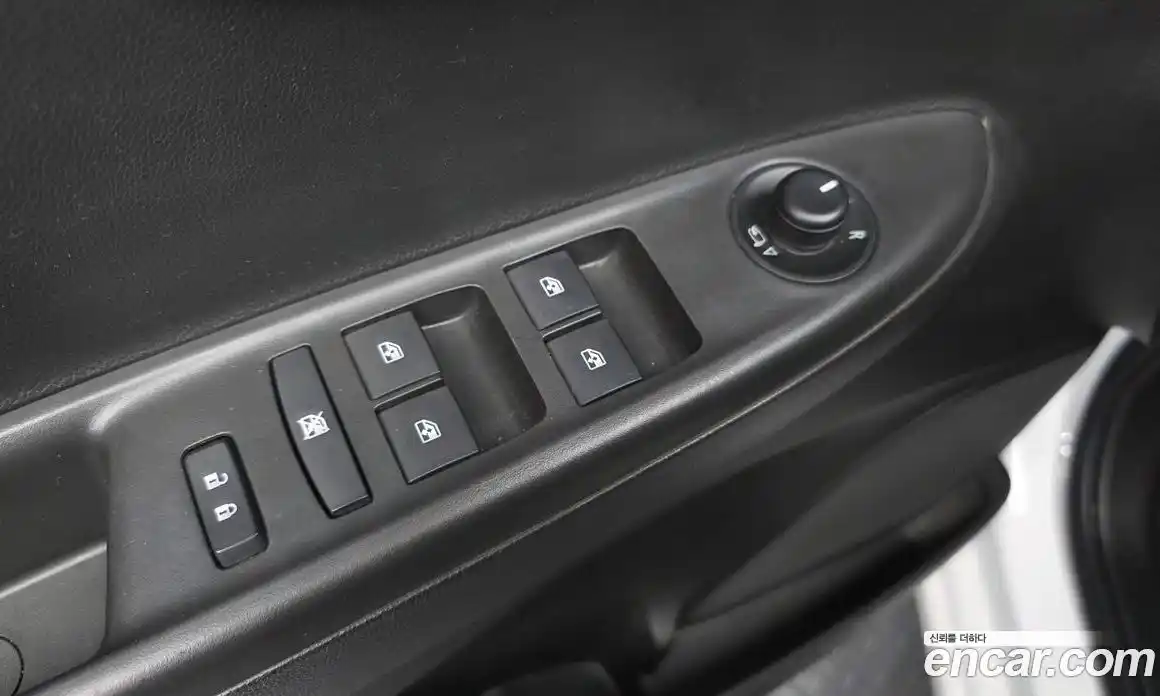 Chevrolet Spark 2021 1.0 автомат (гидро), фото 32
