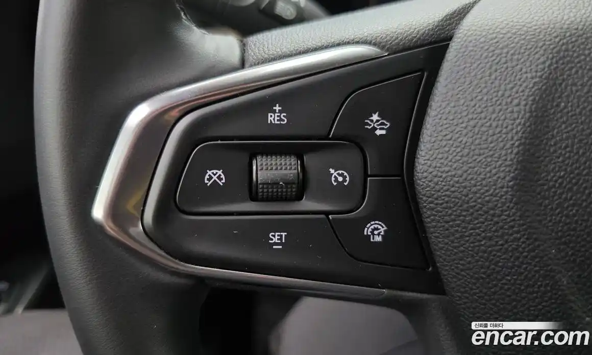 Chevrolet Trax 2024 1.2 автомат (гидро), фото 23