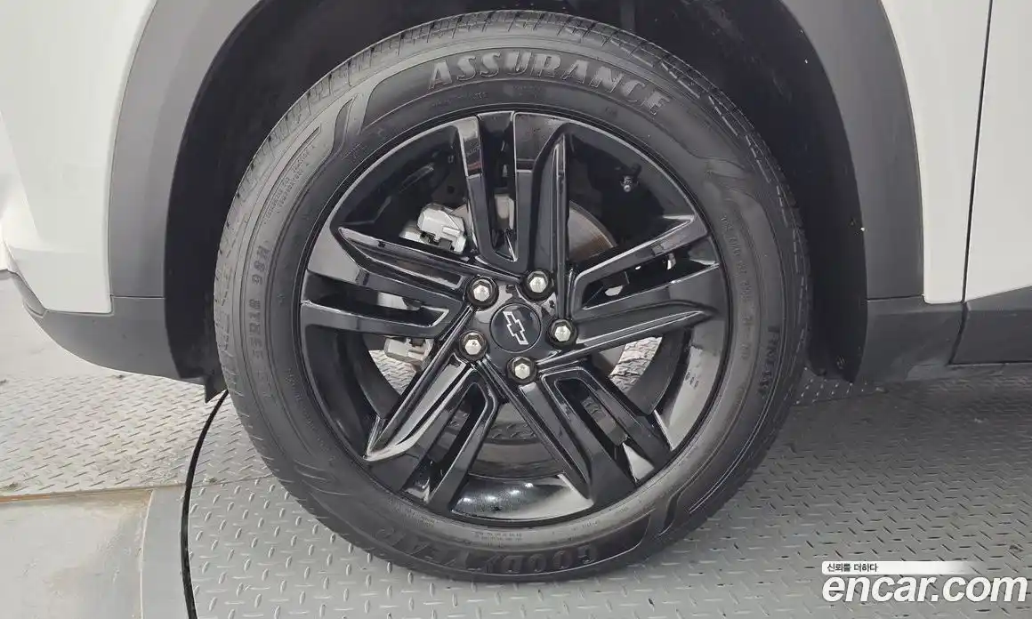 Chevrolet Trax 2024 1.2 автомат (гидро), фото 5