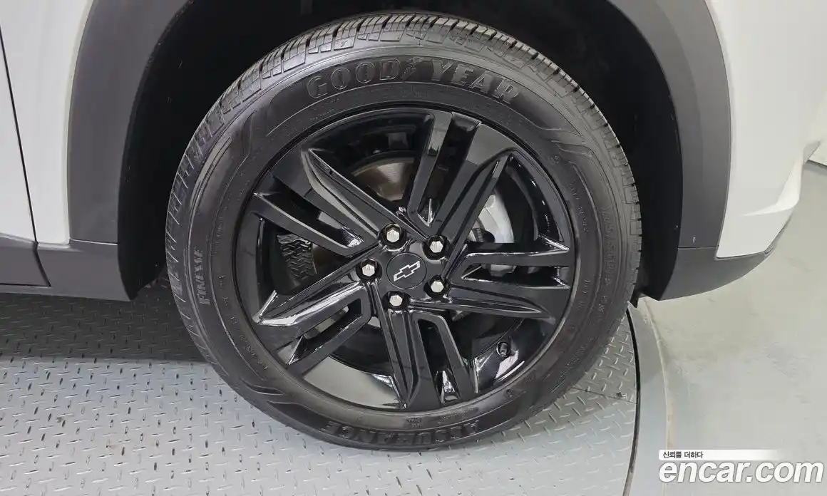 Chevrolet Trax 2024 1.2 автомат (гидро), фото 7