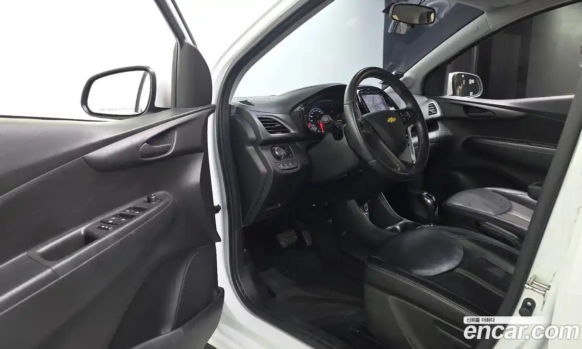 Chevrolet Spark 2018 1.0 автомат (гидро), фото 13