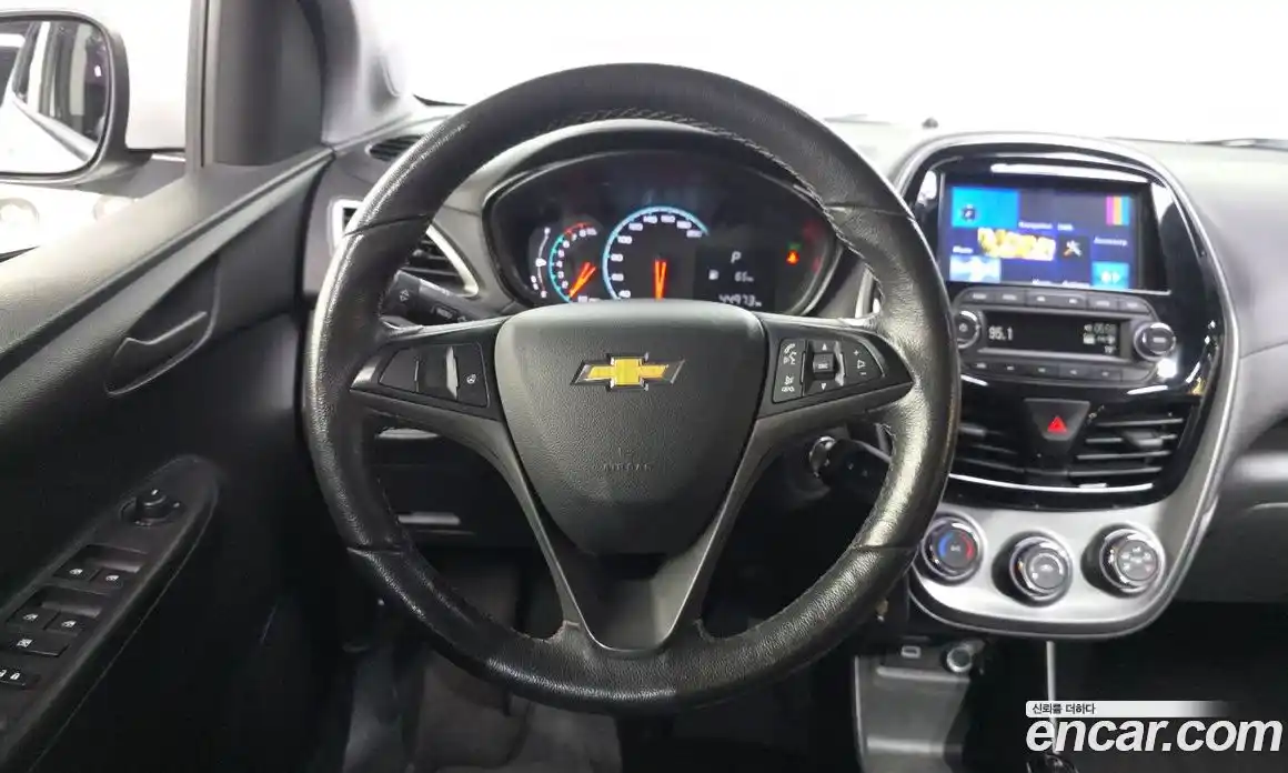 Chevrolet Spark 2018 1.0 автомат (гидро), фото 19
