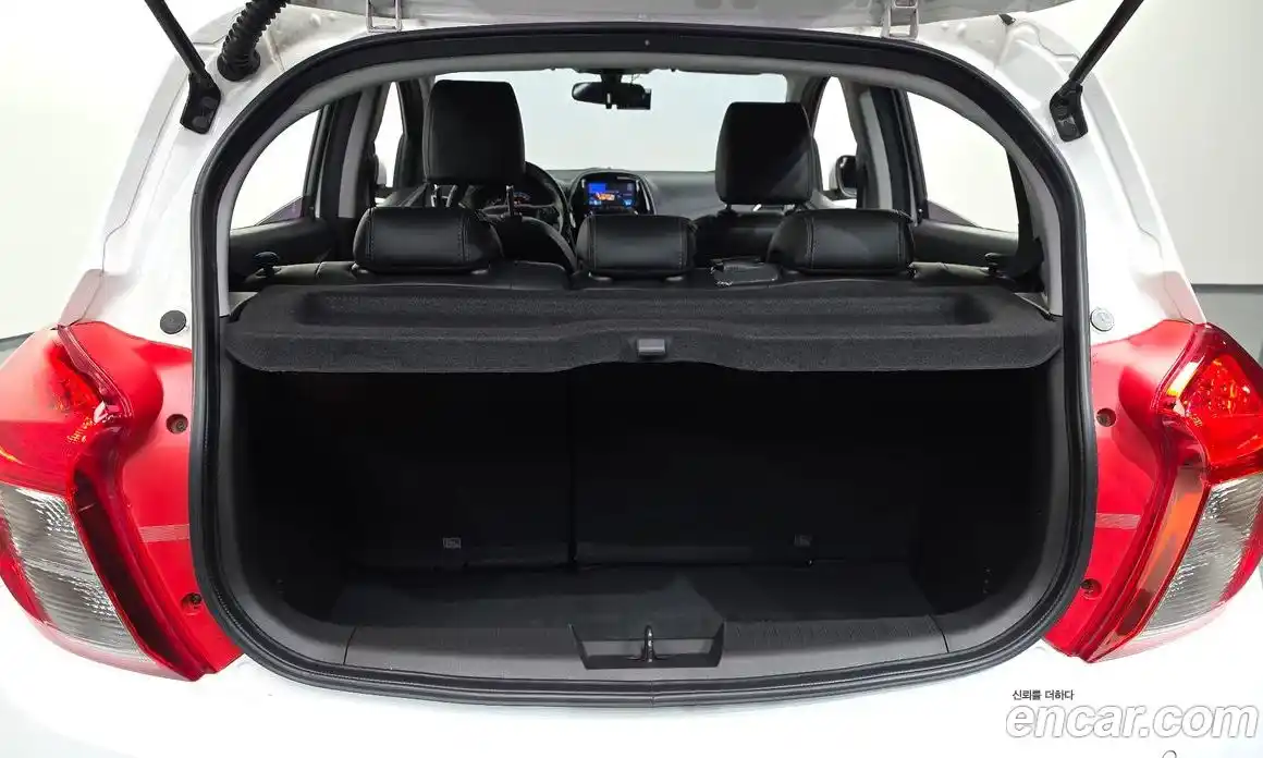 Chevrolet Spark 2018 1.0 автомат (гидро), фото 26