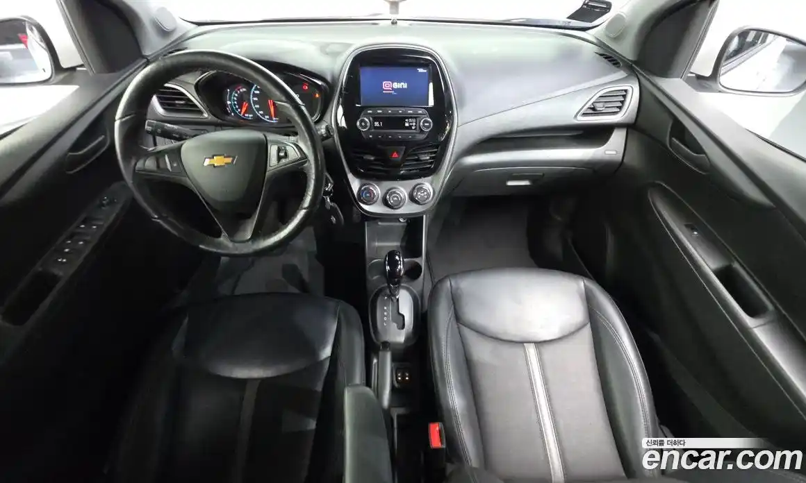 Chevrolet Spark 2018 1.0 автомат (гидро), фото 10