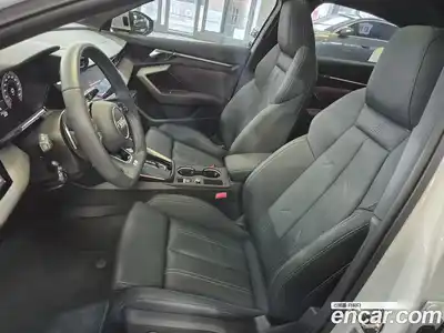 Audi A3 2025 2.0 автомат (гидро), миниатюра 10